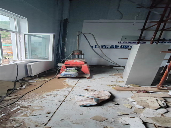 大通地基基础下沉墙体裂缝加固注浆顶升施工